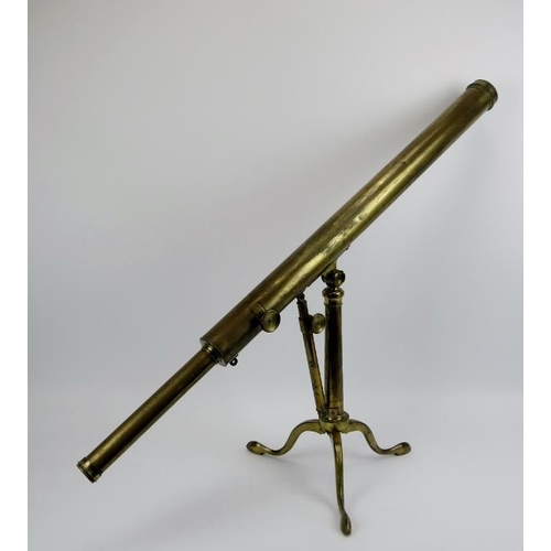 45 - A Georgian period gilt brass folding library telescope, 18th/early 19th century. Marked ‘Bithray Roy... 