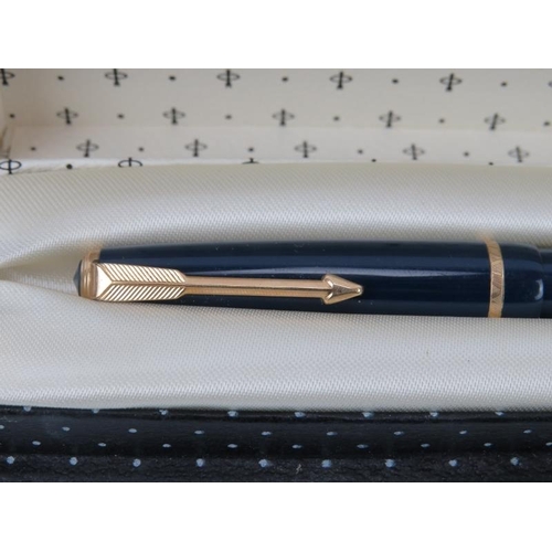 103 - A vintage Parker fountain pen, Conway Stewart pencil and biro set and writing paraphernalia, 19th/20... 