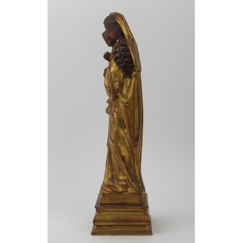 58 - An Italian Florentine gilt carved statue of Madonna and Child, circa 1900. ‘Cornici Moscardi of Via ... 