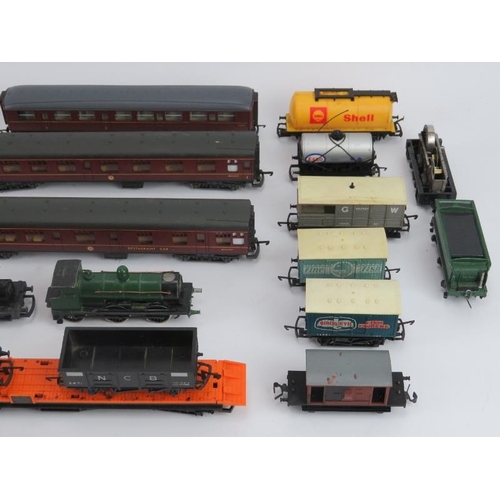 78 - A group of Hornby, Lima and related steam engines and rolling stock. (25 items)
Condition report: Va... 