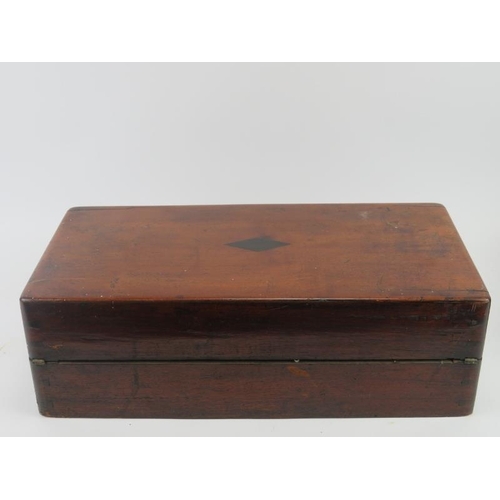 79 - A mahogany writing slope with brass fittings and a rosewood sewing box, 19th century. Both boxes wit... 