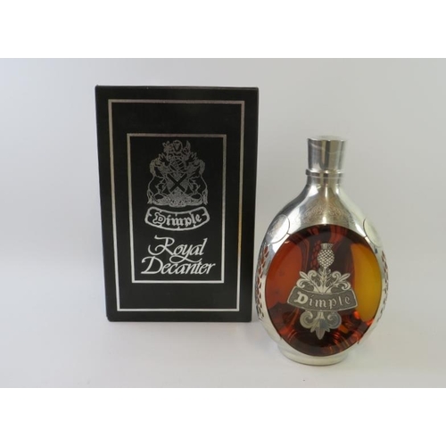 296 - 1 bottle of Haig Dimple De Luxe Scotch whisky in a Holland Pewter clad special edition bottle, in pr... 