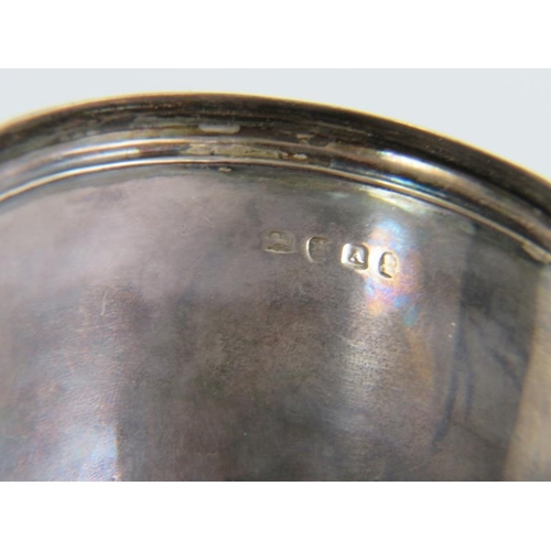 357 - A George III silver one piece wine funnel with fluted shoulder. Hallmarked for London 1796, no maker... 