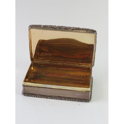 362 - A William IV silver table snuff box with a period inscription from the Society of Engravers. Overall... 