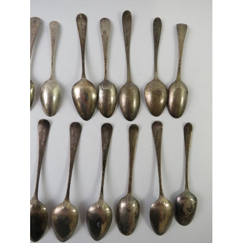 387 - 23 mixed silver teaspoons, mainly Georgian.  Mixed hallmarks, years and makers. (23) Gross weight 27... 