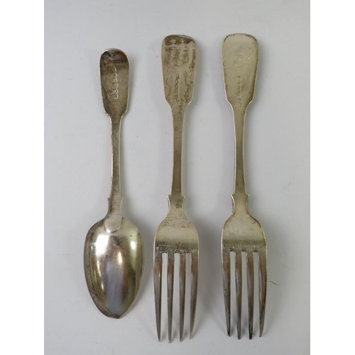 395 - A pair of William VI marked Newcastle silver table forks, fiddle pattern, hallmarked for 1841, maker... 