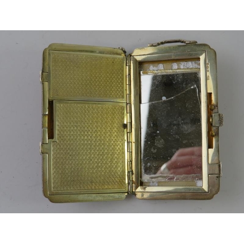 413 - A good quality 1920s enamelled silver gilt compact with Chinese scene on front and back. Bears impor... 