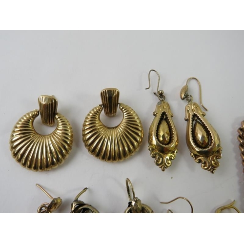 474 - A quantity of items to include assorted yellow metal earrings and a curb-link bracelet with padlock ... 