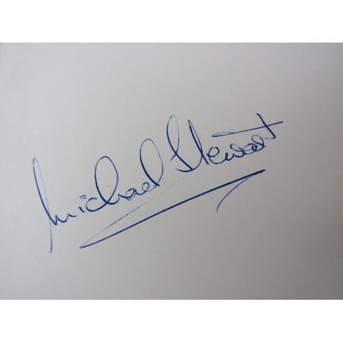 54 - Sporting memorabilia: A vintage autograph album containing signatures of British football players, c... 