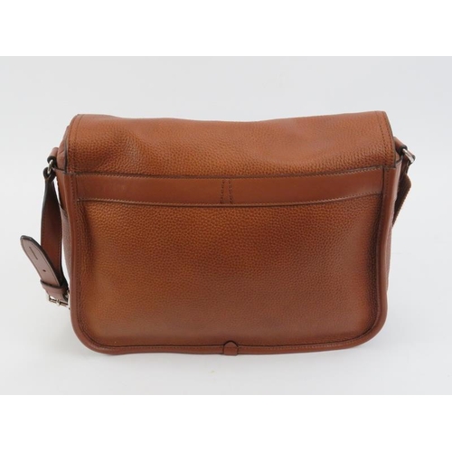 65 - A Mulberry ‘Chilton’ satchel.  Oak heavy grain leather. Adjustable crossbody strap with original dus... 