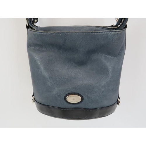 68 - A Mulberry ‘Mini Jamie’ handbag. Navy and black smooth grain leather, crossbody strap, zip closer an... 