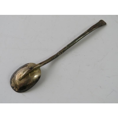 386 - A hand wrought modernist teaspoon by Michael Allen Bolton, hallmarked for London 1979. Length 11.3 c... 