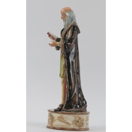 101 - A Royal Doulton limited edition 'Leonardo Da Vinci' Pioneers Collection figurine. HN 4939, Ltd No: 0... 