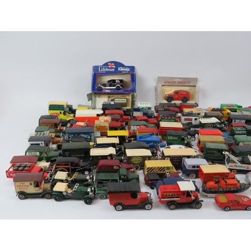 193 - A large collection of die-cast model vehicles by a various makers. (Quantity)
Condition report: Vary... 