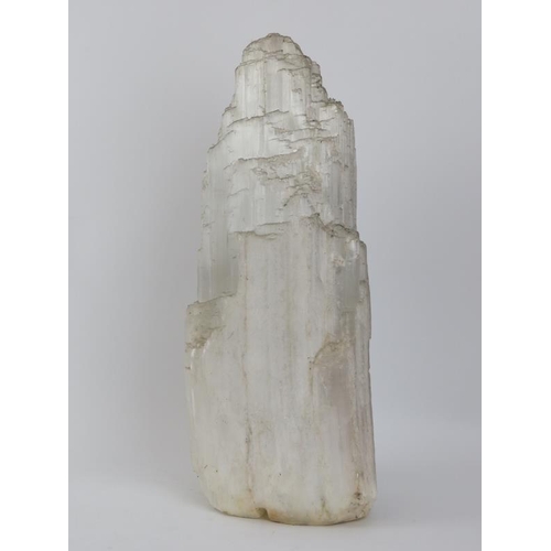 247 - A large selenite gypsum rock specimen. 39.8 cm height. 
Condition report: As found.