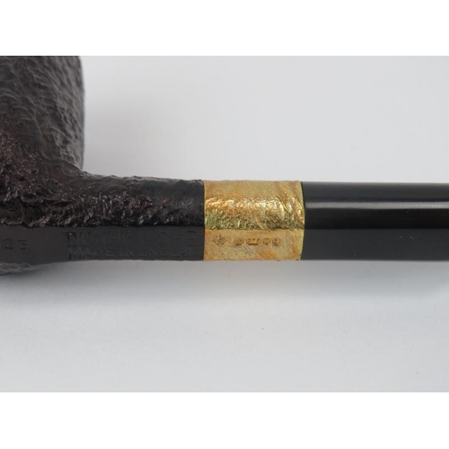 46 - A 9ct yellow gold collared Dunhill tobacco pipe with three other tobacco pipes and a tamper. 9ct yel... 