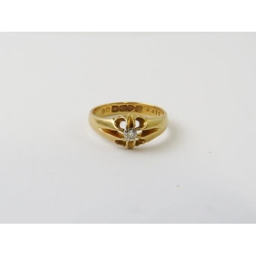 507 - An 18ct yellow gold and diamond ring; a George IV 15ct gold paste set ring hallmarked for 1924 and a... 