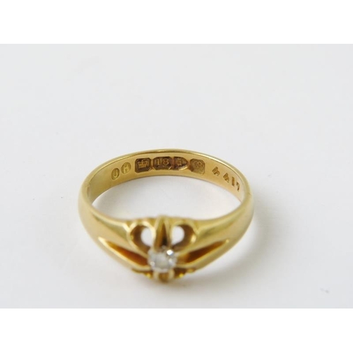 507 - An 18ct yellow gold and diamond ring; a George IV 15ct gold paste set ring hallmarked for 1924 and a... 