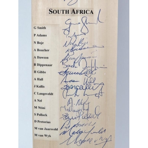 80 - A 2003 England v South Africa v Zimbabwe team signed Duncan Fearnley cricket bat. From the NatWest S... 