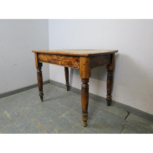 783 - A small antique pine kitchen table, on turned supports.
H74cm W92cm D60cm (approx).
Condition report... 