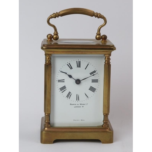 119 - A French brass carriage clock retailed by Mappin & Webb. 11.8 cm height. 
Condition report: Some age... 