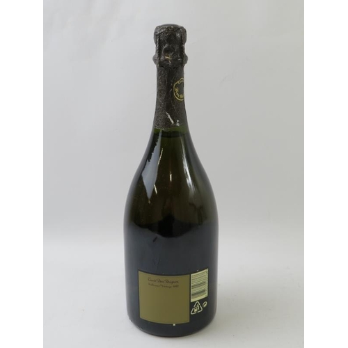 320 - A bottle of Cuvee Dom Perignon 1992 Vintage Champagne, 75cl, 12.5% vol