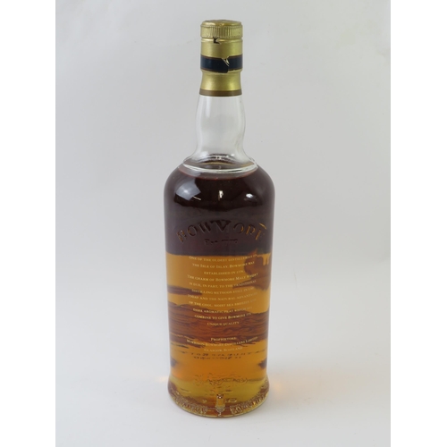 371 - One bottle of Bowmore Surf Single malt Scotch whisky, 75cl, 40% proof, 1980s bottling.