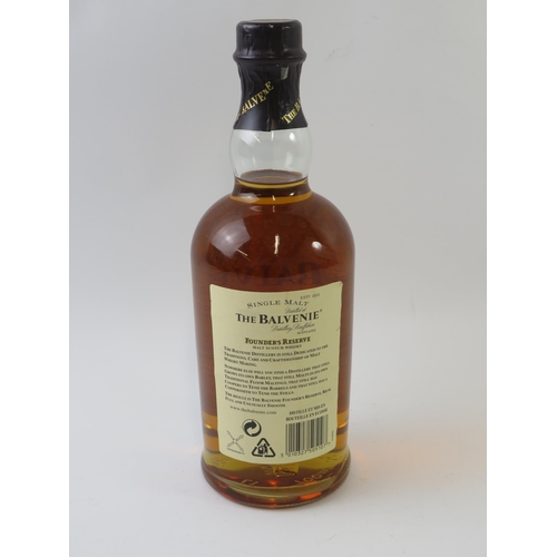 374 - One bottle of The Balvenie Founder's Reserve single malt Scotch whisky, aged 10 years, 70cl, 43% vol... 