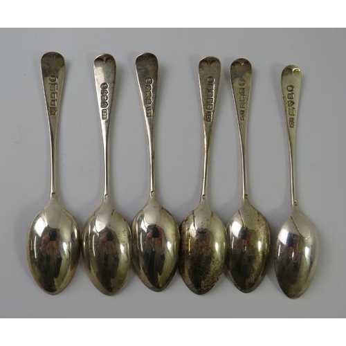 405 - A set of six 1935 George V silver jubilee commemorative silver teaspoons each bearing the hallmark o... 