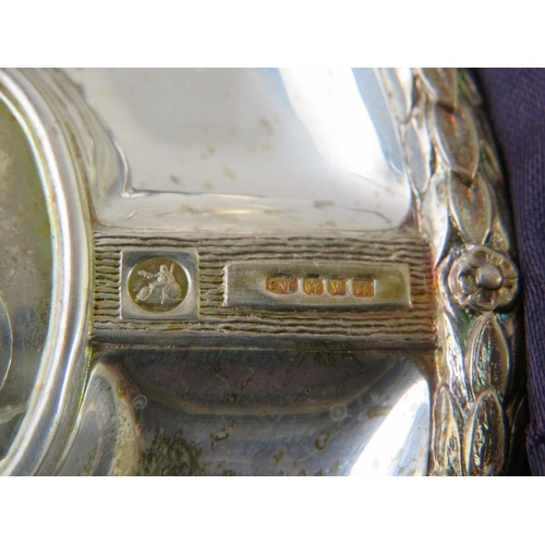 427 - A Bank of England 300th anniversary Britannia silver presentation dish, hallmarked for Sheffield 199... 