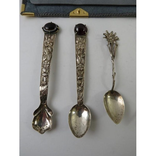 433 - A set of six ornate Norwegian Sterling oyster forks, six 800 Argento teaspoons, a pair of agate moun... 