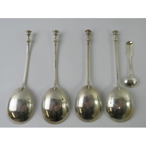 444 - Four matching silver seal top serving spoons, hallmarked for various dates and makers, 1910-1925, le... 