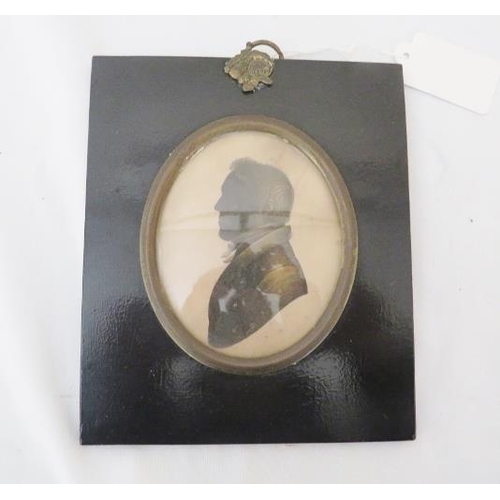 551 - Two black framed silhouette miniatures and a similar framed pencil study of a gentleman.
Condition r... 