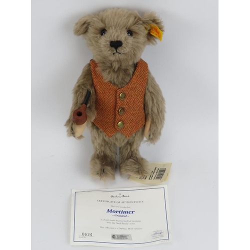 61 - A Steiff Danbury Mint exclusive ’Grandad Mortimer’ teddy bear. With buttoned yellow tag (654527). Fu... 