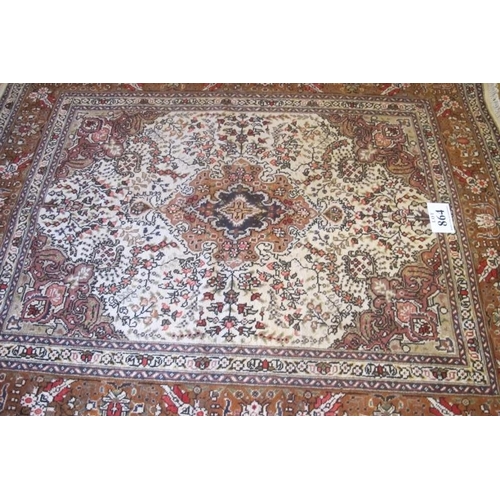 864 - North West Persian Tabriz rug.  A lovely quality rug, central motif on cream ground with Quater Spon... 