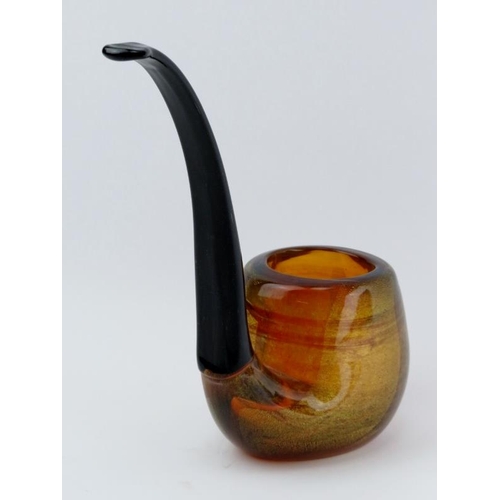 11 - A large Italian Murano glass model of a tobacco pipe by Aureliano Toso, circa 1940s/50s. Aureliano T... 