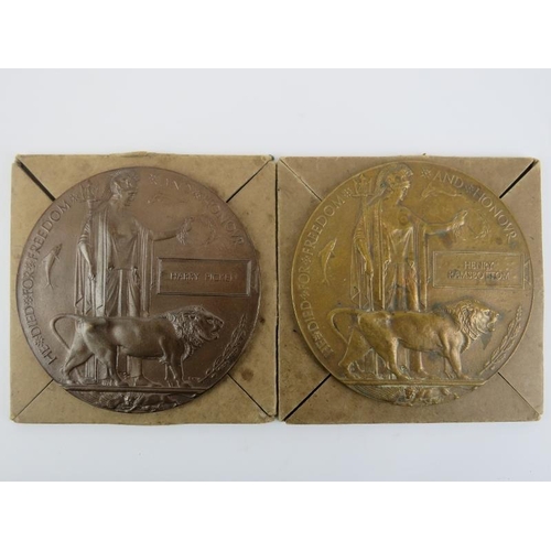 238 - Two British First World War bronze death plaques to Harry Picken and Henry Ramsbottom. With original... 