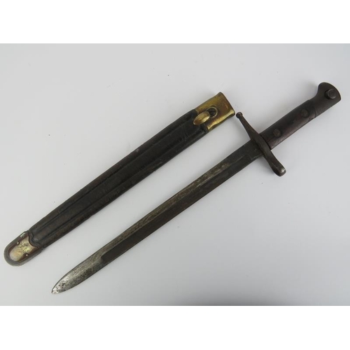 278 - An Italian M1891 bayonet with scabbard, 19th century. 43.1 cm total length.
Condition report: Some a... 