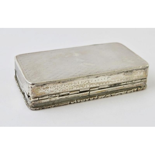 365 - An early Victorian silver snuff box with engraved decoration, hallmarked for Birmingham 1843, maker ... 