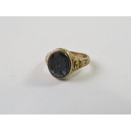 469 - A mixed lot to include a seal set 9ct yellow gold ring; a two stone single cut diamond ring stamped ... 