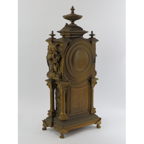 47 - An American gilt metal clock mantel clock, 19th century. Movement with mark of Ansonia, New York. 49... 