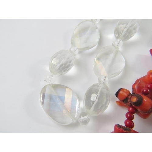 478 - A faceted and opaline glass bead necklace; and another coral resin necklace 
Condition report: 380gm... 