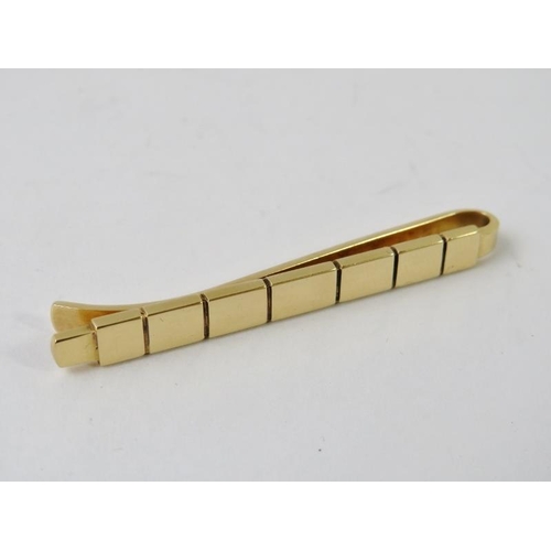 494 - A 1960s George Jensen 18ct gold tie bar, design number 1064 A, by Henry Pilstrup. Fully hallmarked f... 