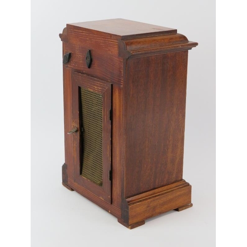 73 - A mahogany inlaid musical mantel clock, early 20th century. 35.5 cm height.
Condition report: Some a... 