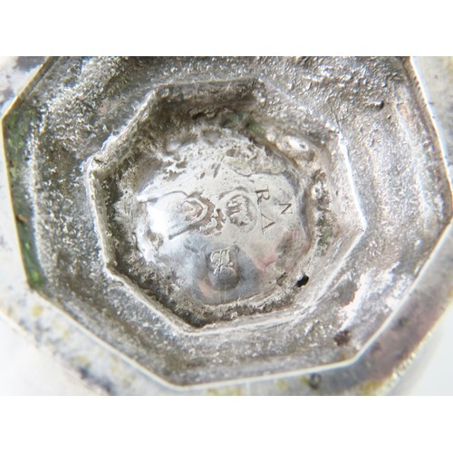 352 - A late 17th/early 18th century Britannia silver sugar caster of octagonal form with pierced cover. M... 