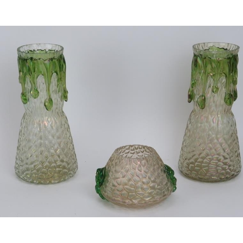 208 - A group of three Kralik ‘Martele’ pattern iridescent glass vases, late 19th century. (3 items) 16.2 ... 