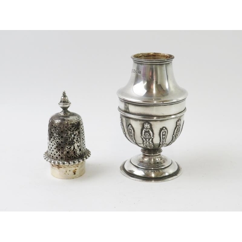 358 - An Edwardian silver sugar caster by the Goldsmiths & Silversmiths Company, hallmarked for London 190... 