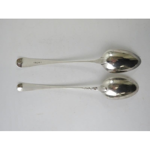 54 - Two George III silver basting spoons of rat tail pattern. Hallmarked for London 1779 and 1801. Lengt... 