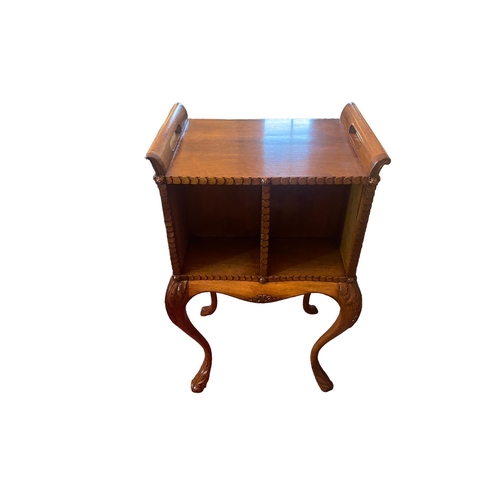 168 - Unusual & Elegant Walnut Miniature Book Stand on Carved Cabriole Leg 
45cm W 36cm D 72cm H