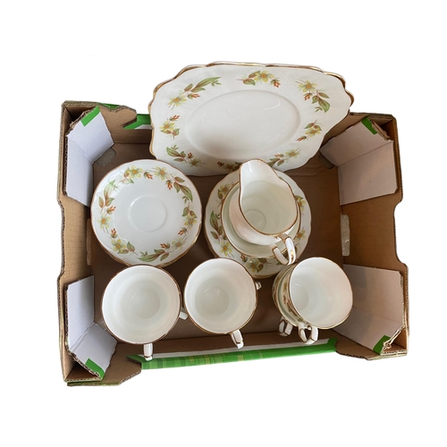 19 - 20 Pce Arklow Fine Bone China Tea Service